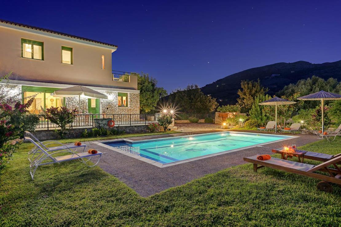 Villa Syriti Skala  외부 사진